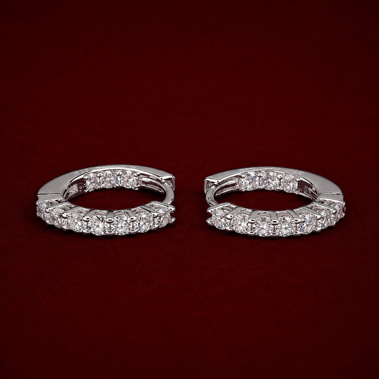Brinco Argola Moissanita 14mm 2mm 0,03ct