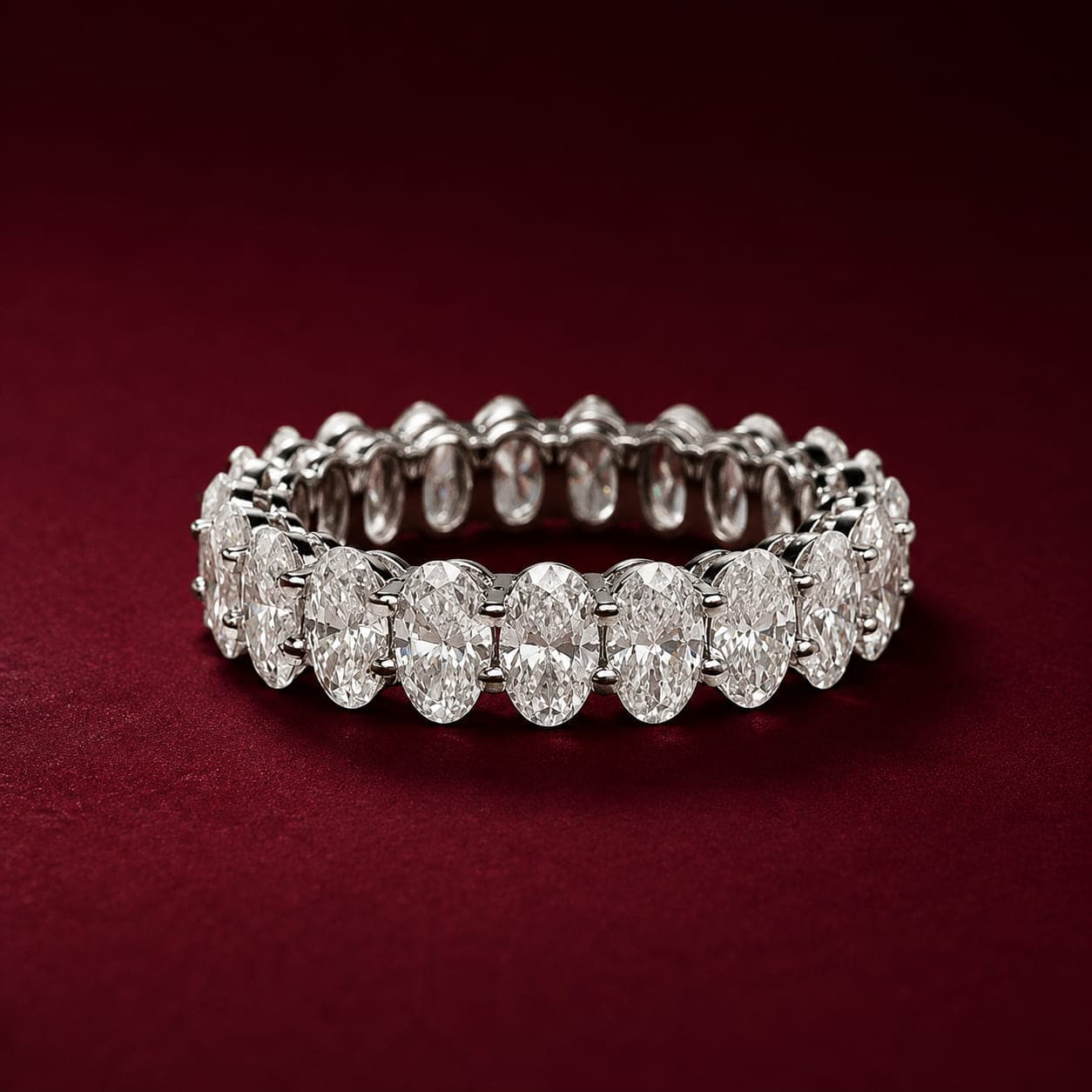 Anel Aparador Inteiro Oval Moissanita 3x5mm 0,3ct