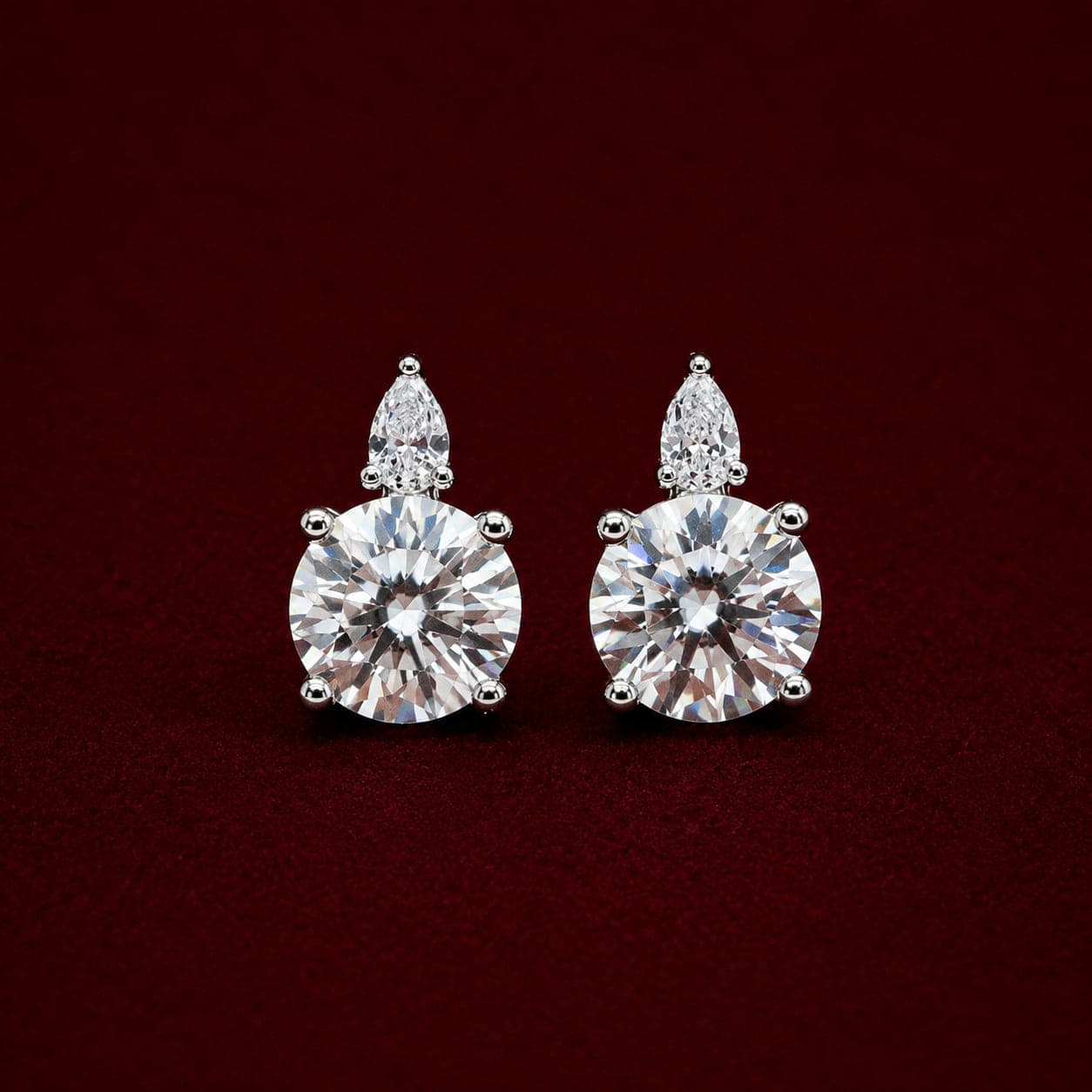 Brinco Redondo Moissanita 6mm 0,8ct